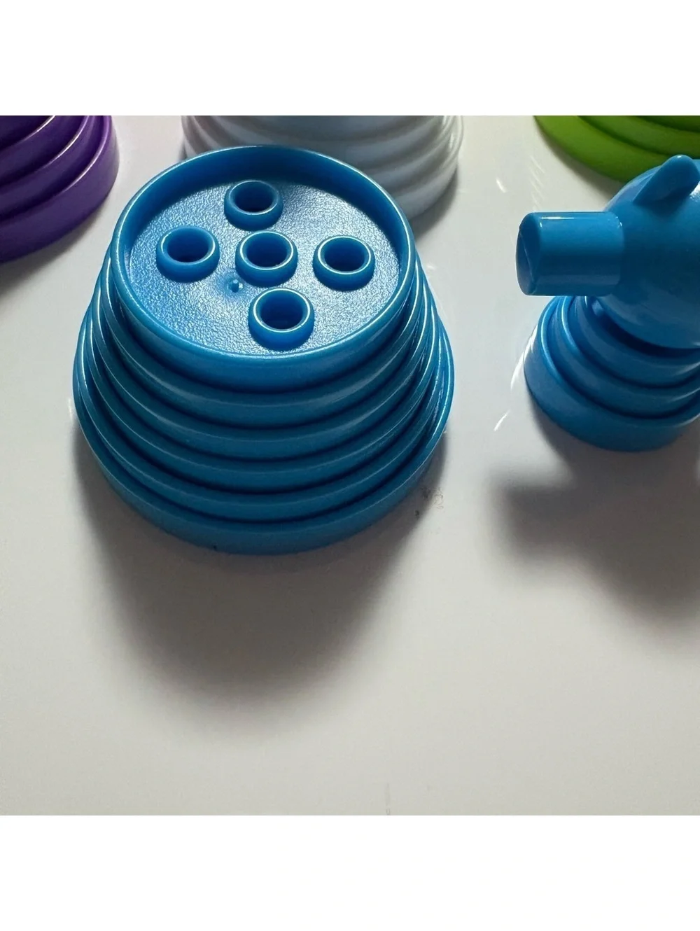 Fun buttons stacking set- missing one piece